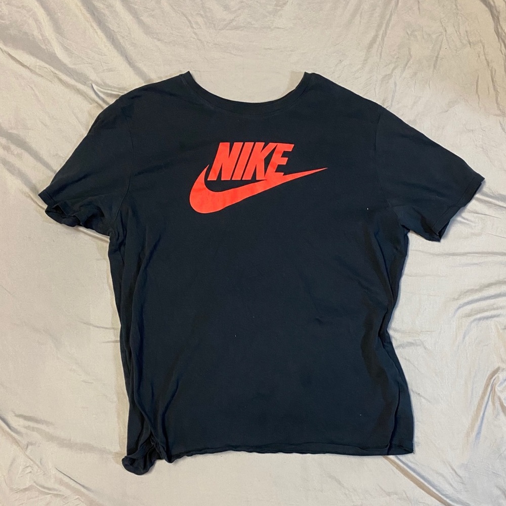 Nike Swoosh Tshirt